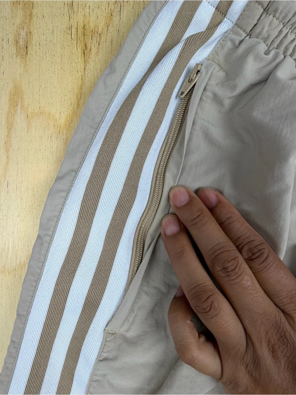 Adidas Originals Beige Joggers Women's Size S Track Pants 3-Stripe Athletic - Picture 7 of 16